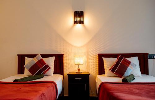 Nallathanniya House | Adams Peak Inn