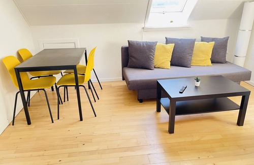 Aalborg Apartment | aday - Reberbansgade Apartment Suite