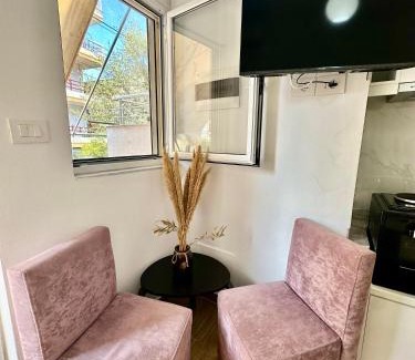 Qender Apartment | Adela's comfort retreat