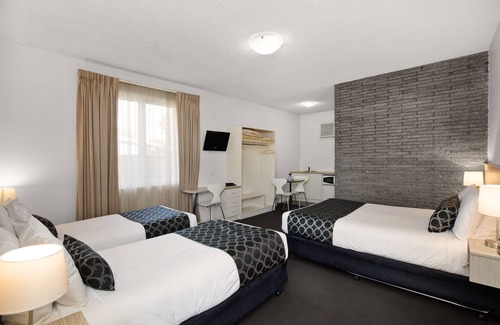 Murray Bridge Hotel | Adelaide Road Motor Lodge