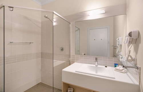 Murray Bridge Hotel | Adelaide Road Motor Lodge