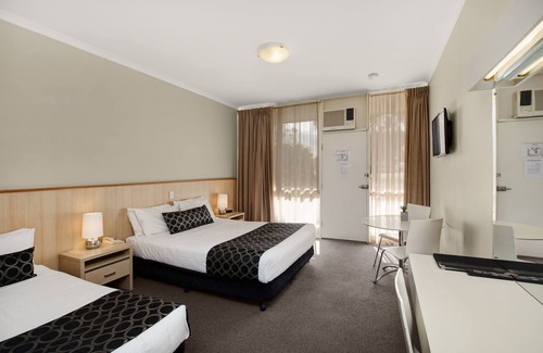 Murray Bridge Hotel | Adelaide Road Motor Lodge