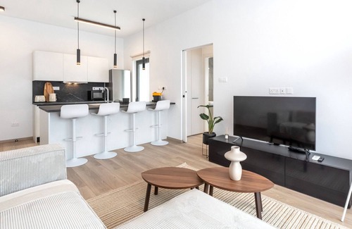 Kato Polemidia Apartment | Aden I - One Bedroom Apartment, Sleeps 2