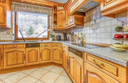Adenau Apartment | Adenau Motorsport Haven
