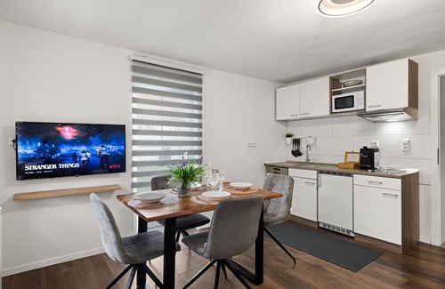 Koetz Apartment | ADN Apartments, modern and minimalist