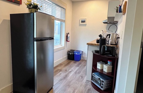 Southeast Calgary House | Adorable 2-bedroom With Free Parking on Premises