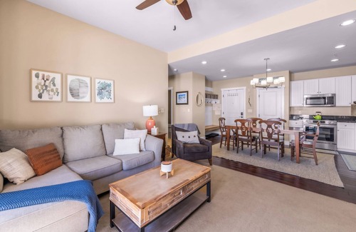 Silvercreek Condo | Adorable 2BD/2BR Ski-In/Out Condo in Granby Ranch
