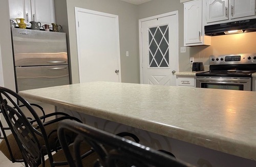 McNeill House | Adorable 3 bedroom attached cottage in quiet spot.