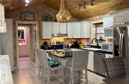 Port St. Joe House | 🤩Adorable 3 bedroom home in the HEART of Port St. Joe🤩