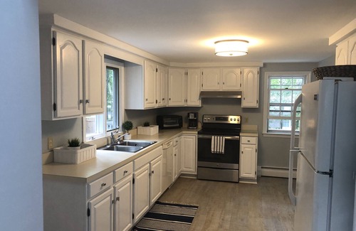 Popponesset House | Adorable beach house! 3 min walk to beach!