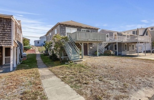 Rockport Cottage | Adorable Beach house with lots of outdoor space and steps to Long Beach!