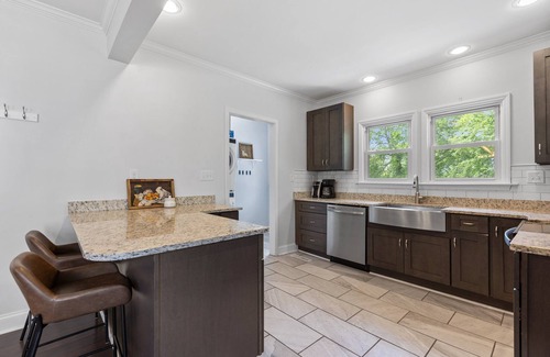 East Durham House | Adorable Bungalow, Minutes from Downtown Durham