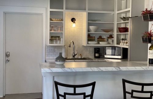 Sturgeon Bay House | Adorable cottage with modern style , we welcome you to your temporary home!