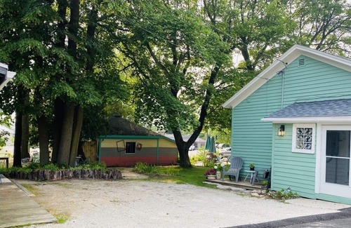 Sturgeon Bay House | Adorable cottage with modern style , we welcome you to your temporary home!