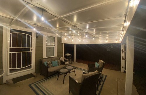 Englewood House | Adorable House in South Denver!