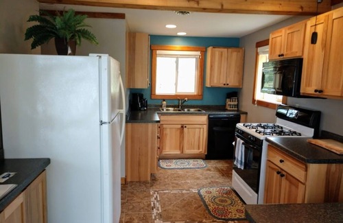 Manitowish Waters Cabin | Adorable Remodeled Cabin on Manitowish Lake-Amazing Views!