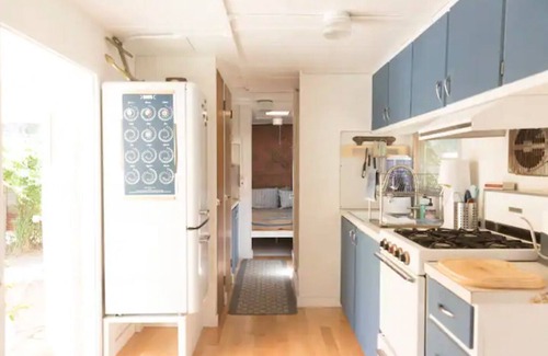 Santa Cruz House | Adorable Remodeled Vintage Boxcar