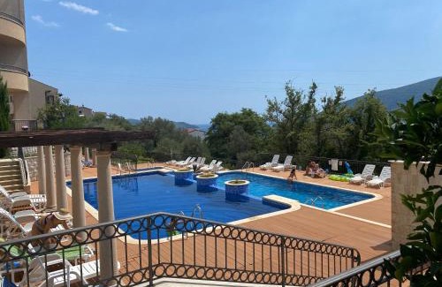 Trebesinj Apartment | Adria Sea & Mountains