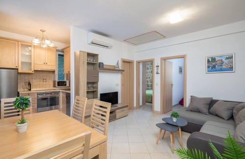 Opuzen House | Adriatic Sunrise - Beach House