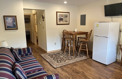 Buffalo Apartment | ADULTS 25 or older ONLY Creekside Vacation Rental Suite 3, Historic Downtown