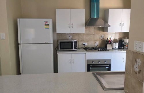 Camillo House | Advantage House- A place to relax with your family space