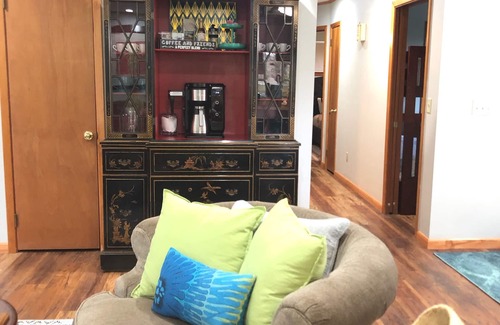 Kimball House | Adventure and Convenience - Moonwakes & Mimosas