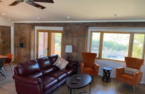 Maricopa County House | Adventure and Serenity in Litchfield Park Sleeps 8