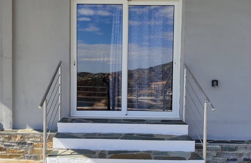Agii Apostoli House | Aegean Beachfront-Bn