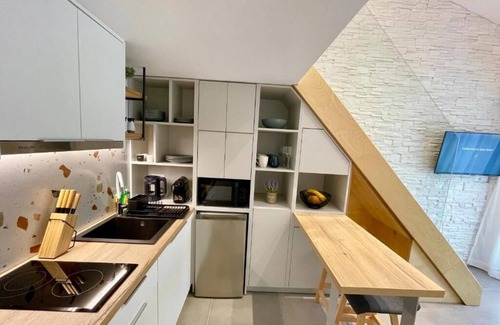 Istron House | Aelia Suites
