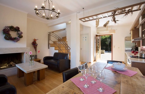 Agios Ioannis Villa | Aeriko-Ammos Beachfront Villa with Stunning View and Private Pool