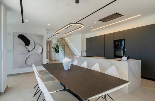 Anissaras Villa | Aethra Grand- Luxury 5-Bed Villa, 700m from Beach