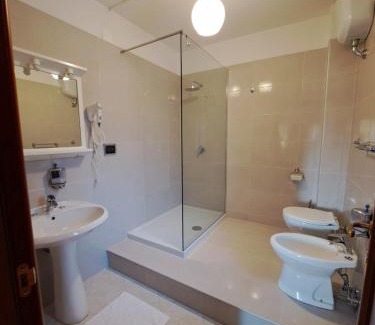 Spinoso House | affittacamere Divino