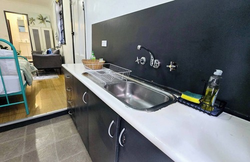 Kings Cross Apartment | Affordable and Cozy City Pad - 5 min walk to city