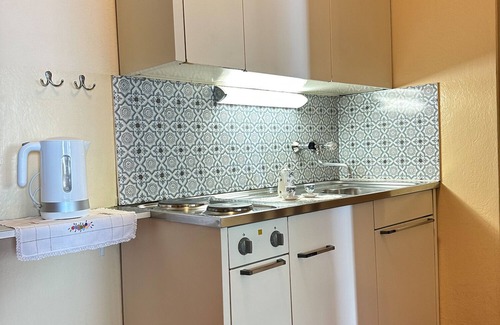 Zell am Ziller Apartment | Affordable apartment in Zell am Ziller close to the ski area. Ski bus 50 m away!