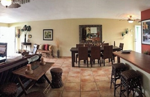 Cabezas Condo | Affordable & Beautiful Dream Condo with a private pool near Seven Seas Beach