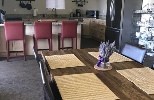 Ogden House | Affordable Pineview Reservoir 2 Bedroom Suite with a View