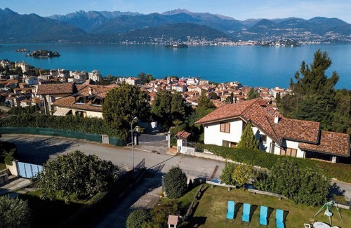 Stresa Apartment | Africa apartment over Stresa with lake view