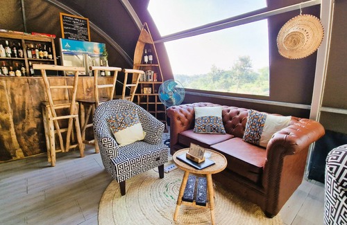 Manyara Cabin | Africa Safari Rift Valley
