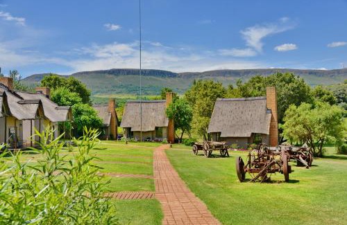 Magaliesberg Cabin | African Hills Safari Lodge & Spa