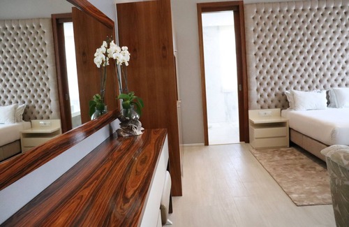 Central C Hotel | Afrin Prestige