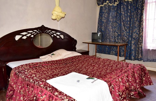 Nyeri Hotel | Afrique Paradise Hotel