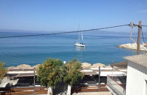 Akrogialion Apartment | Agali 2 maizonette front of the sea