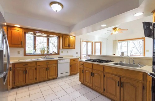 University Park House | Agape Green Estate for Vacationers and Visionariesnn