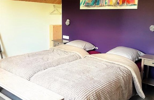 Marigny-les-Reullee Bed & Breakfast | Agathe et Titi