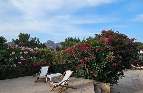 Antheor Apartment | Agay-Anthéor: garden level, sea and mountain views