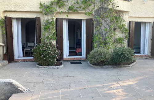 Antheor Apartment | Agay-Anthéor: garden level, sea and mountain views