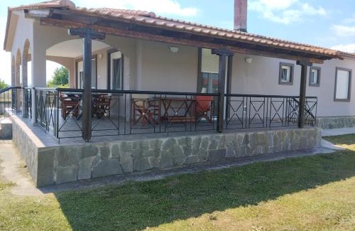 Topeiros House | Aggela House