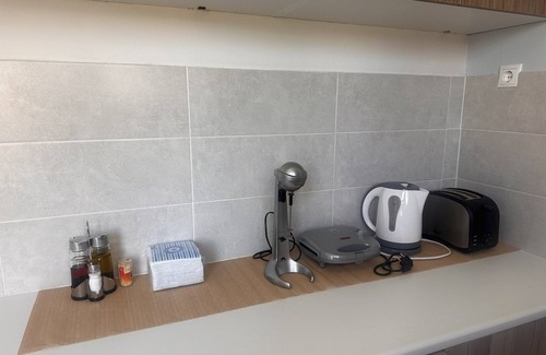 Agii Theodori Apartment | Agioi Theodoroi Beach view Modern Apt