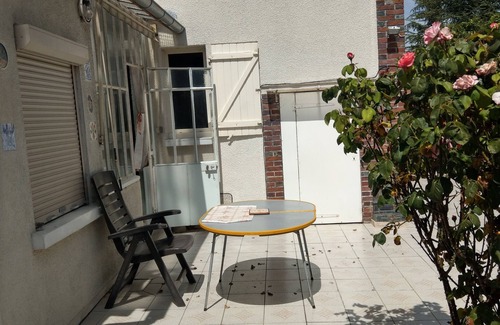 Romilly-sur-Seine House | Agréable Maison Rustique à 10mn de la Gare de Romilly et 5mn du Centre Ville
