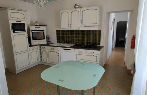 Nogent-le-Rotrou Villa | agréable maison 7 personnes proche centre ville de Nogent